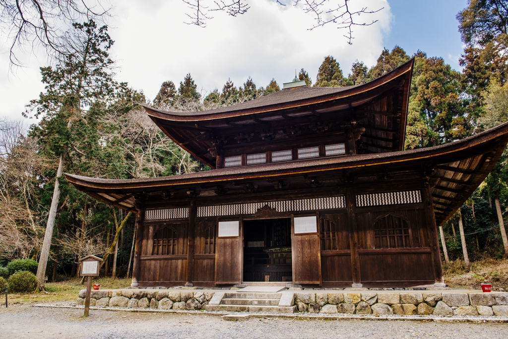 　Помещения Иссайкё-дзо(зал Кё-дзо) и Хаккакурин-дзо храма Ондзё-дзи　